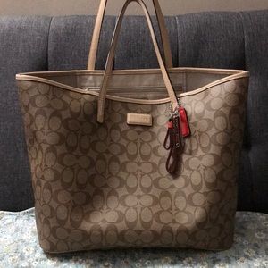Coach shoulder bag
